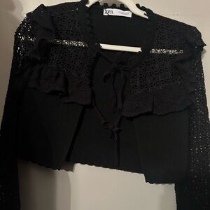 Zara crop top cardigan style blouse size S black
